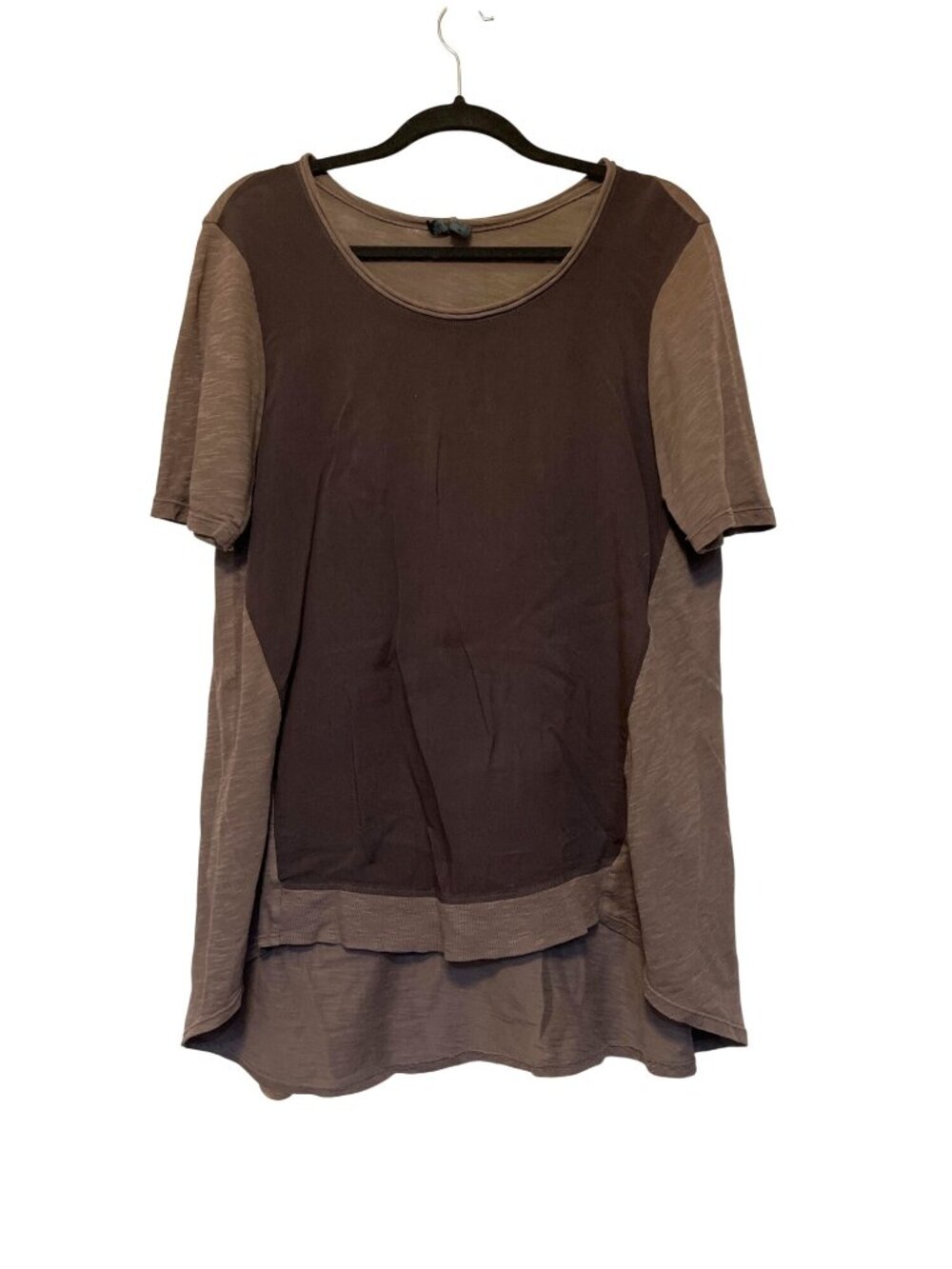 Left Of Center by Anthropologie Hi-Lo Gray & Black Colorblock Tee Shirt Size M
